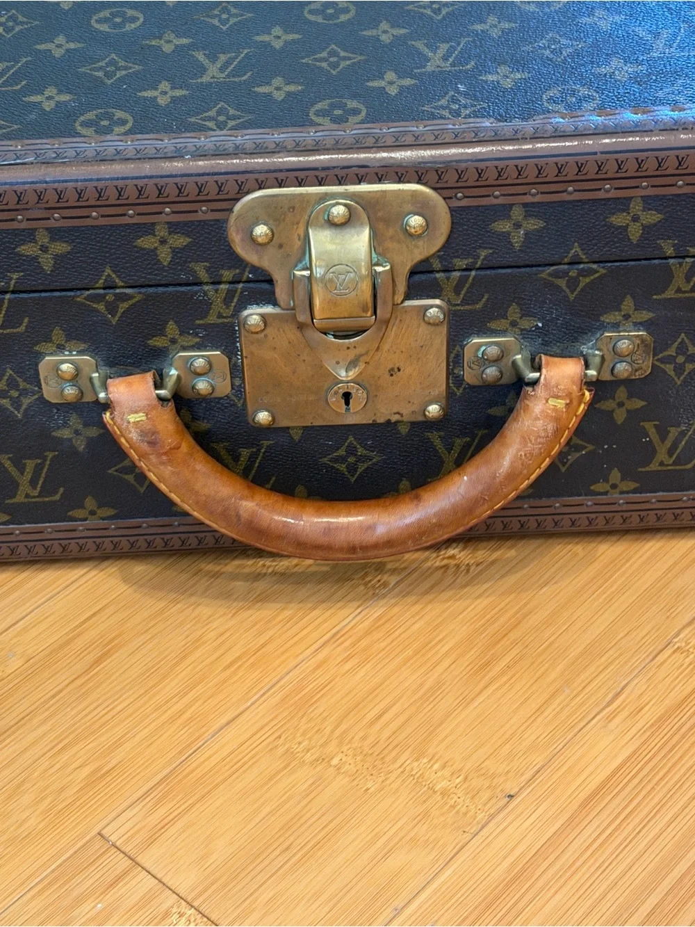 Louis Vuitton authentic louis